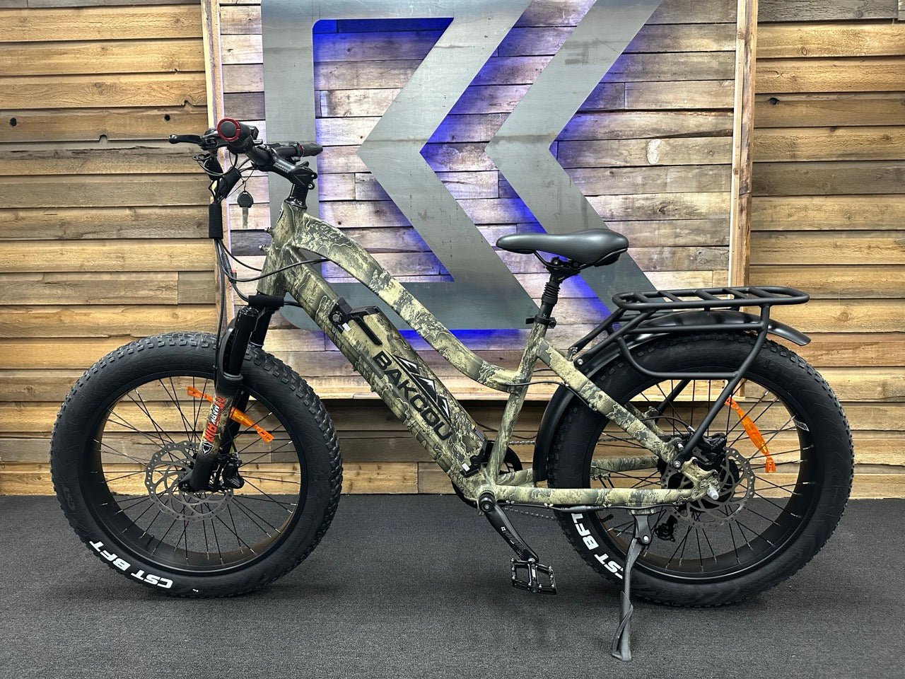 Flatlander ST 24" / Realtree Excape / 17.5ah / #5524 - Bakcou