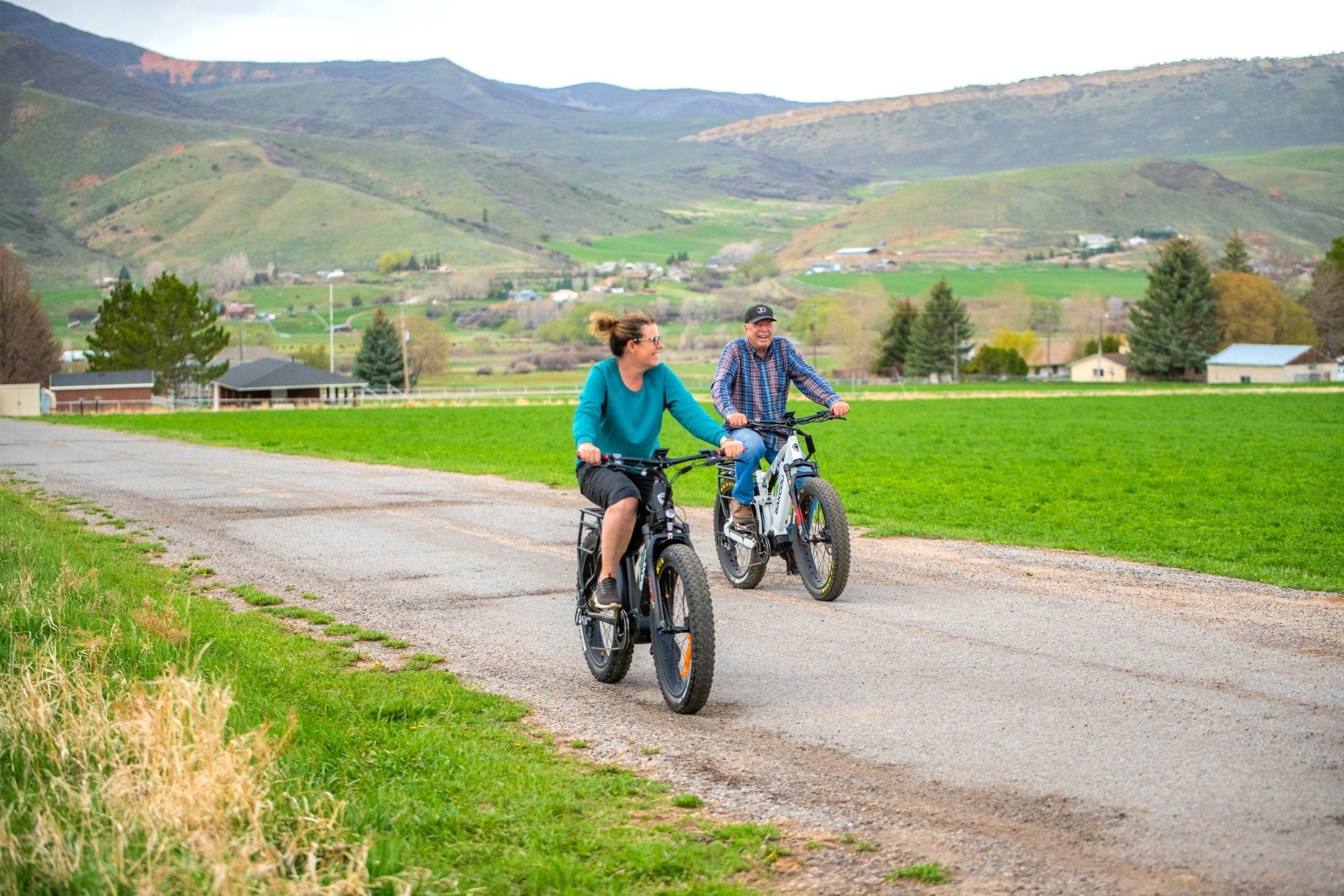3 Benefits of eBikes For Older Adults - Bakcou