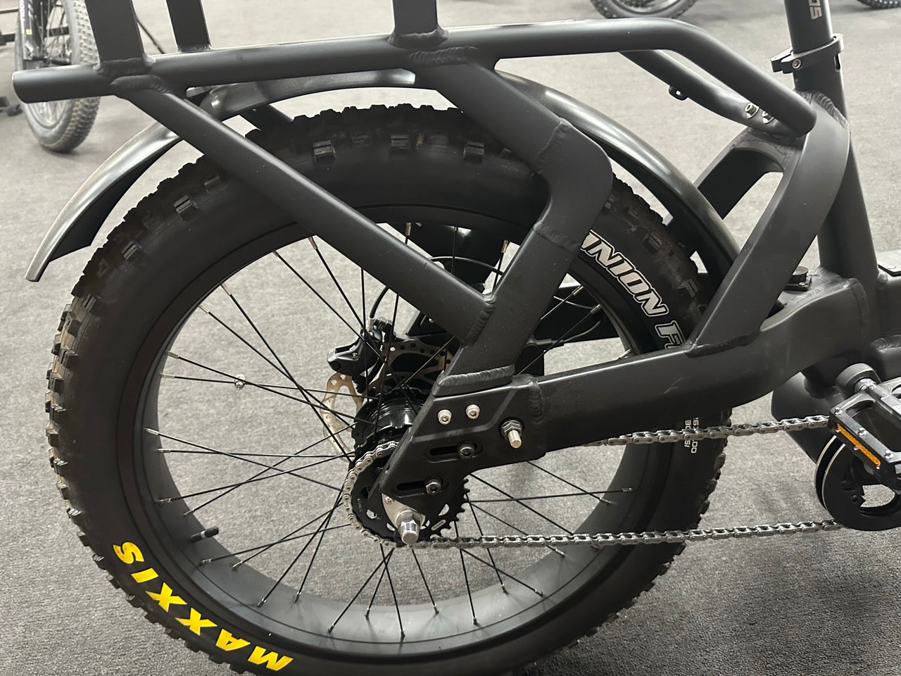 Mule SD 26" / Matte Black / Automatic Shifter / 30ah / 2005