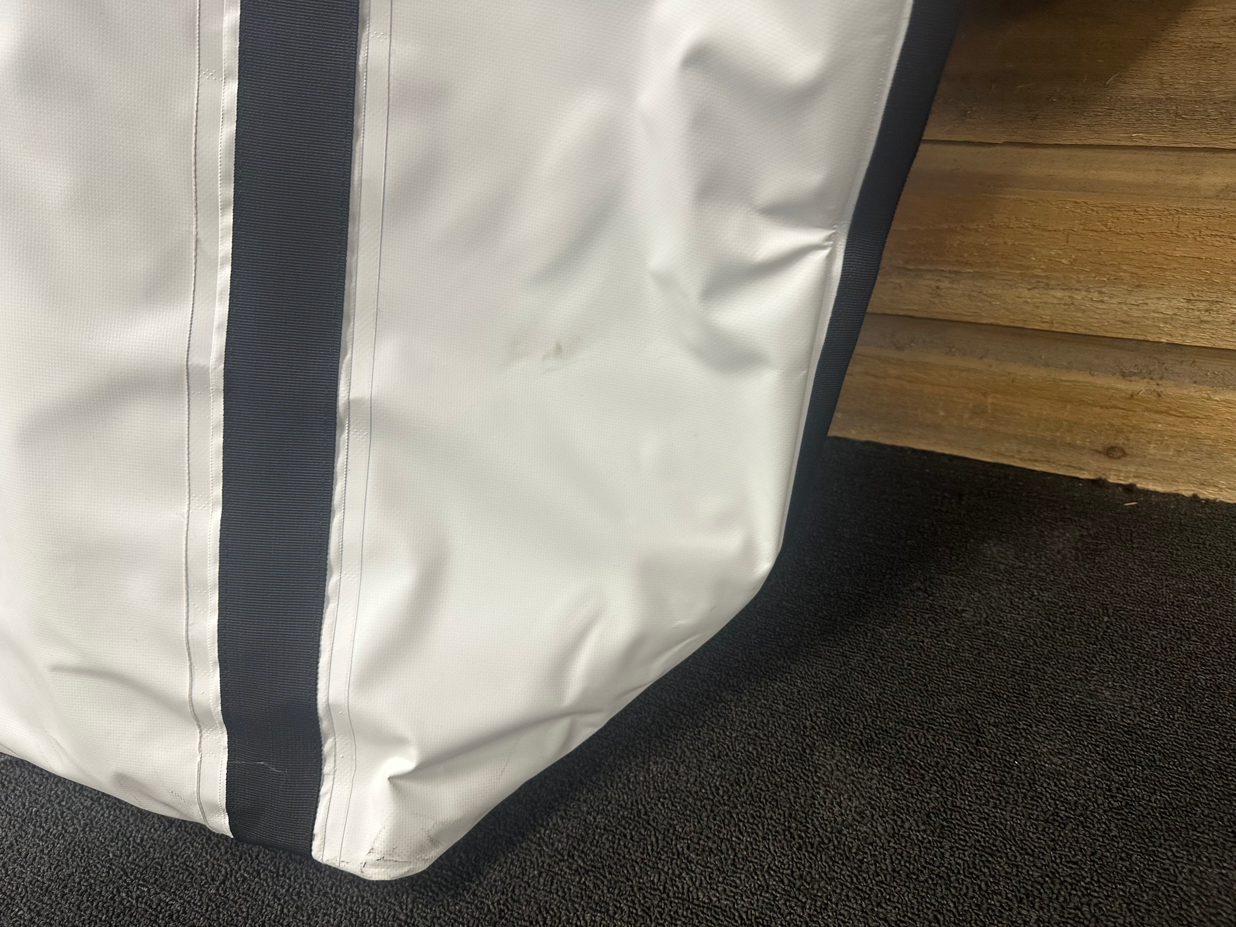 Bakcou Insulated Game/Gear Bag 60 Inch #001