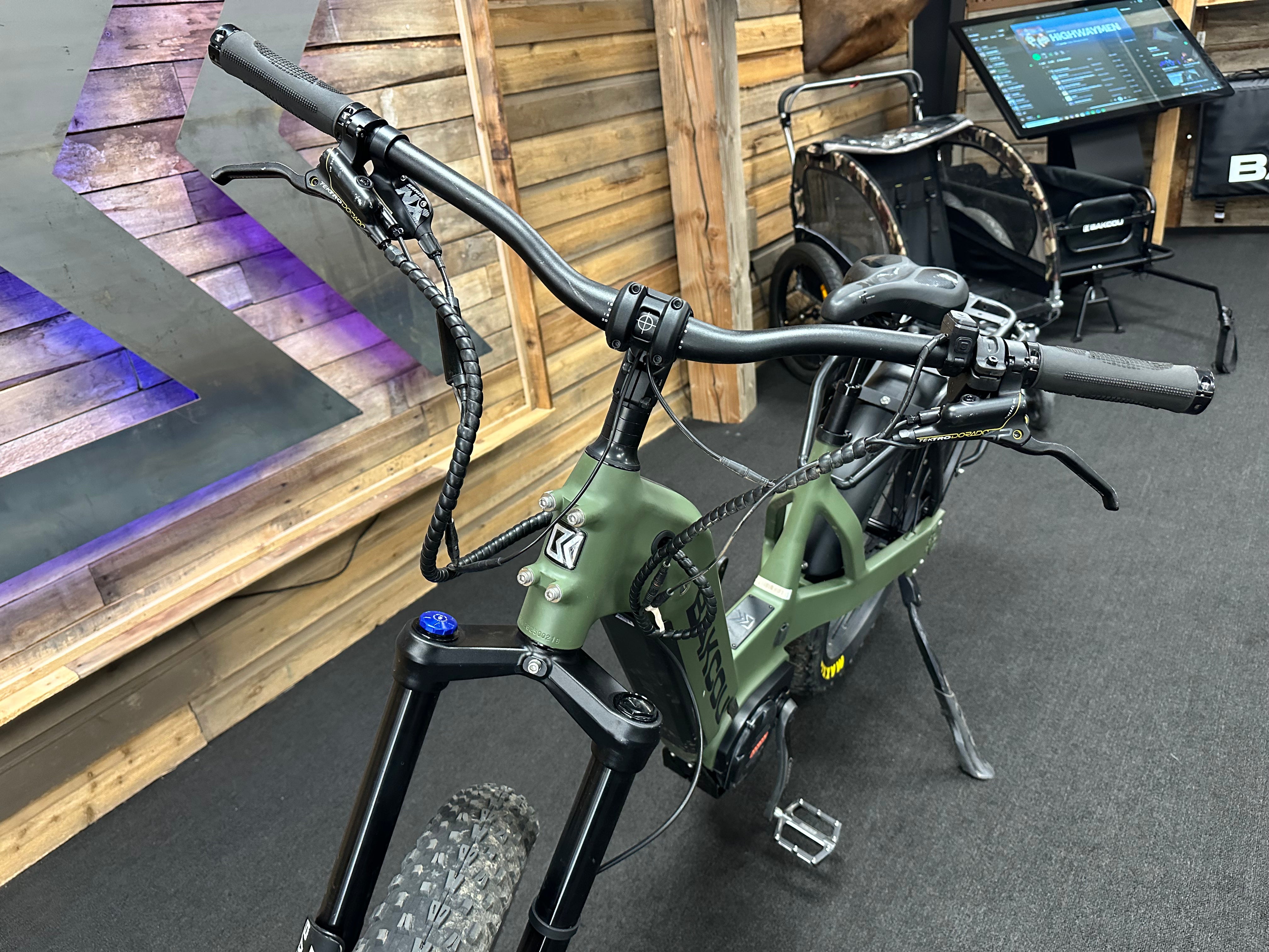 Mule SD 26" / Matte Army Green / 20ah /0218